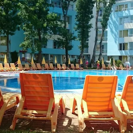 Yassen Vip Apartment *